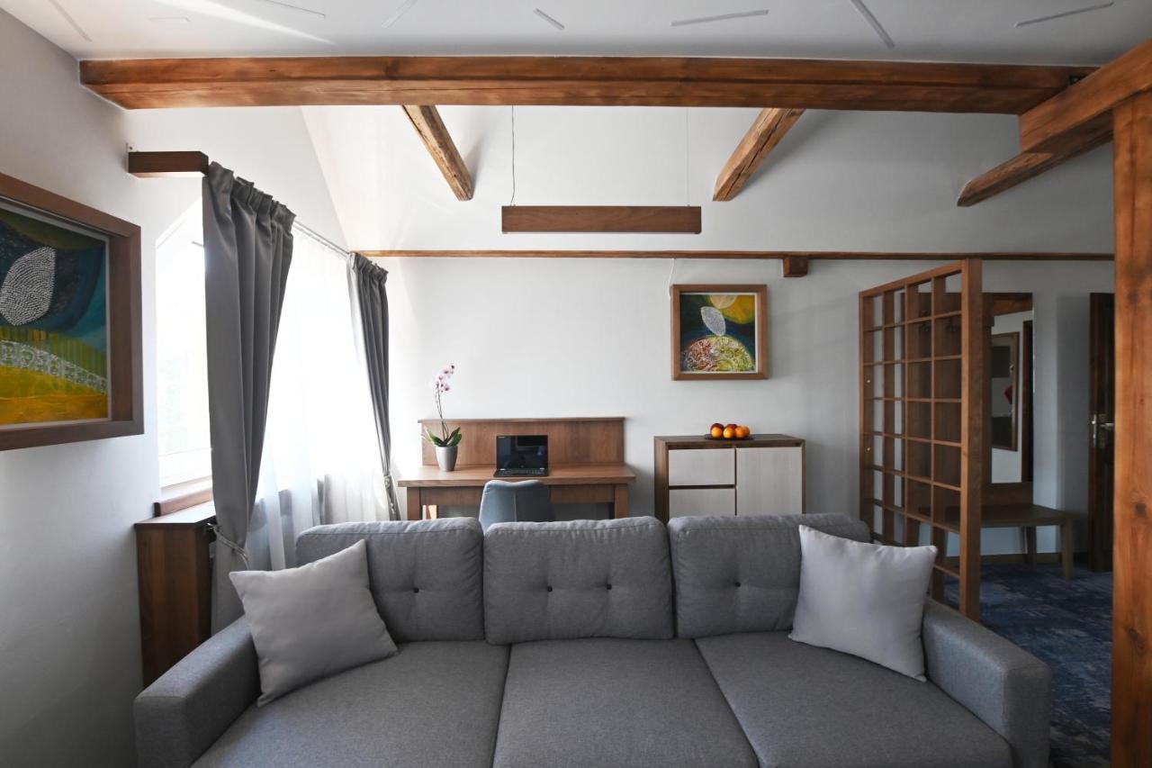 Apartmany Spessart Chomutov Exterior photo